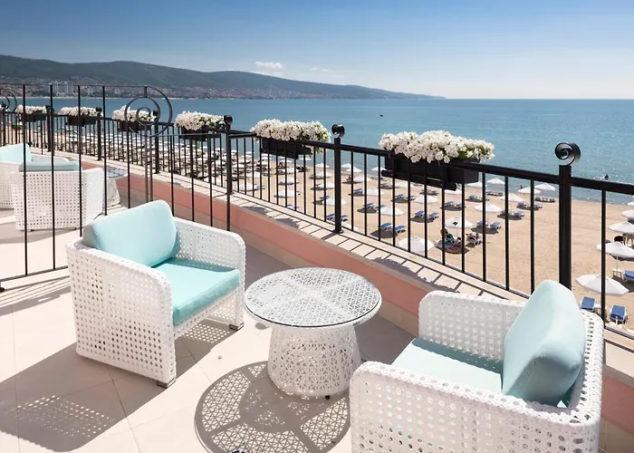 Dune - Free Access Hotel